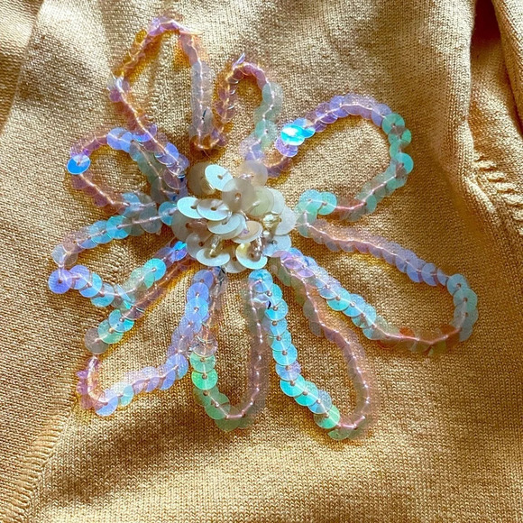 LaRue 39 Silk cropped bolero sz 10. Sequenced flower & ribbon closure in orange - Picture 3 of 8